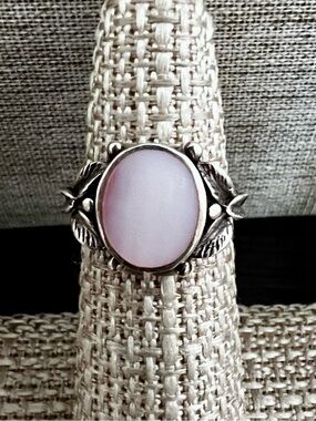 VTG Southwestern Sterling Silver Feathers 925 Pink Mother of Pearl Ring Size 6